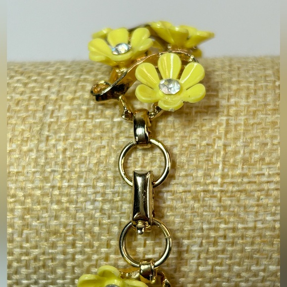 Vintage Signed Coro Yellow Daisy Flowers Rhinestone Dainty Bracelet Earring - Picture 7 of 14